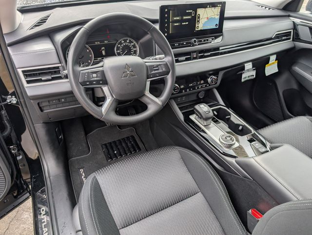 2026 Mitsubishi Outlander ES Black at DeMontrond Gulf Freeway