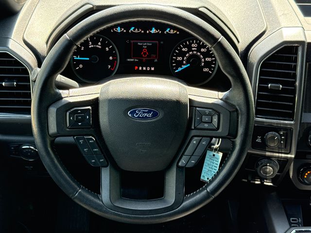 Used 2018 Gray Ford XLT image 13