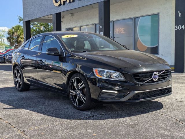 Used 2017 Volvo S60 T6 R-Design Platinum 4D Sedan