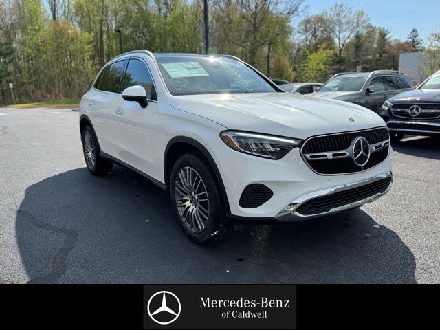 Polar White 2026 Mercedes-Benz GLC 300 4MATIC SUV / Crossover All-Wheel Drive 9-Speed Automatic