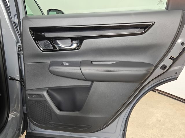 2024 Honda CR-V LX - Photo 17