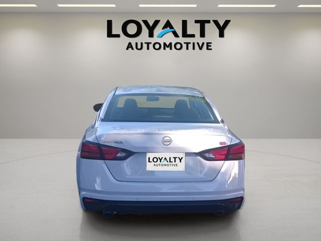 Used 2023 Nissan Altima Sedan