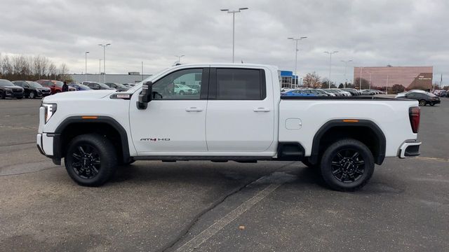 2024 GMC Sierra 2500HD AT4 5