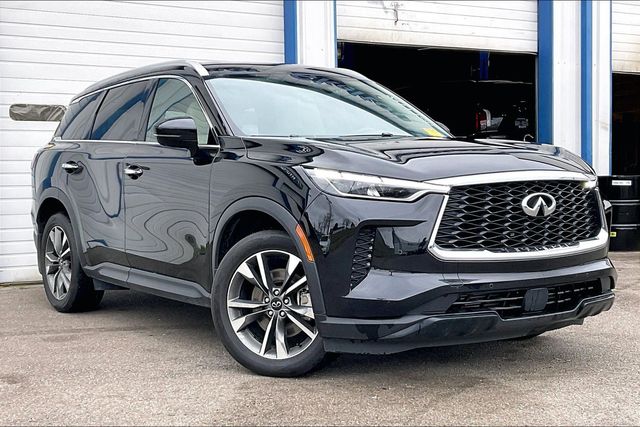 Mineral Black 2025 INFINITI QX60 Luxe AWD SUV / Crossover All-Wheel Drive 9-Speed Automatic