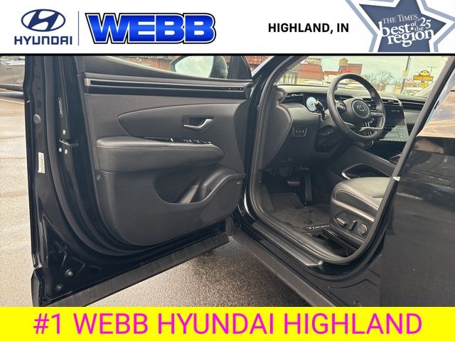 Used 2023 Black Hyundai Limited image 32