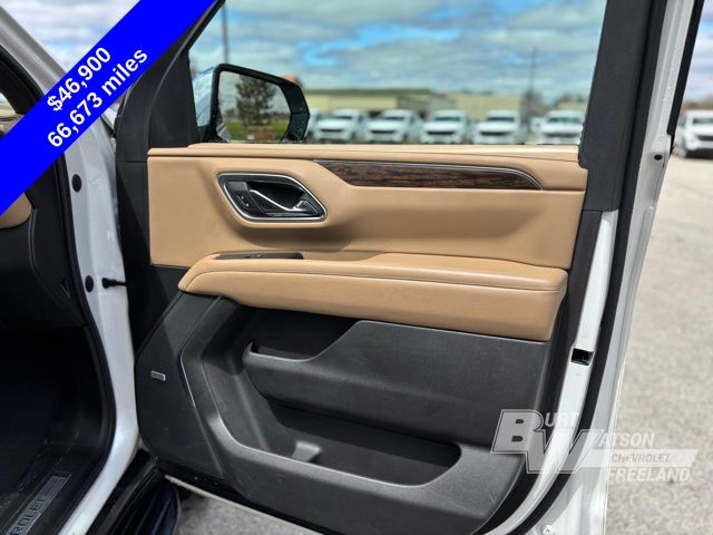 2021 Chevrolet Suburban Premier photo