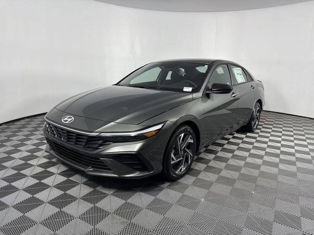 New 2025 Hyundai Elantra For Sale in Indianapolis, IN