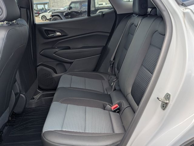 New 2026 White Chevrolet LT image 24