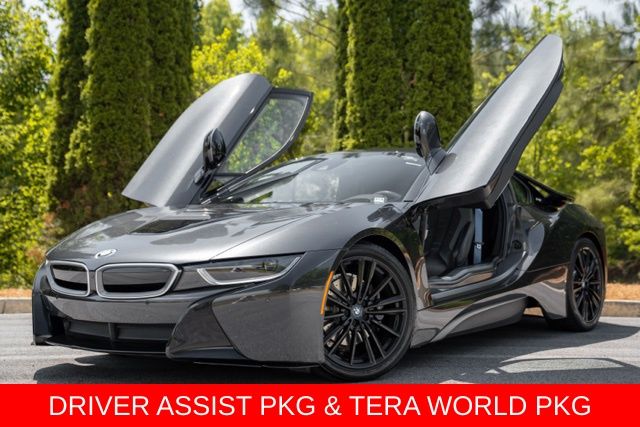 Sophisto Gray Metallic w/Frozen Gray Accent 2020 BMW i8 Coupe All-Wheel Drive 6-Speed Automatic