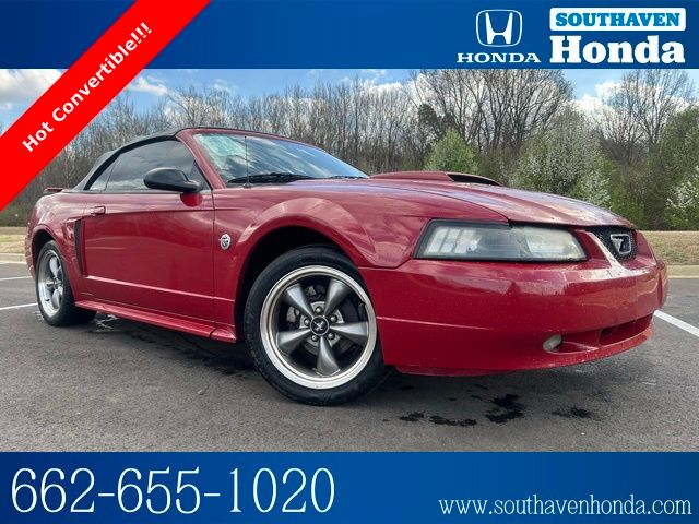 2004 Ford Mustang GT Convertible RWD