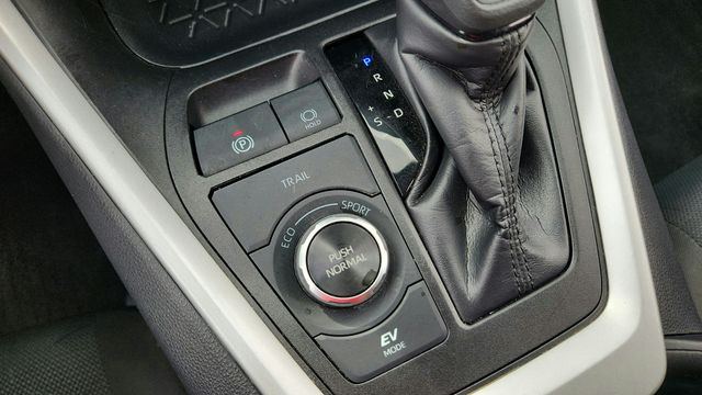 2025 Toyota RAV4 Hybrid