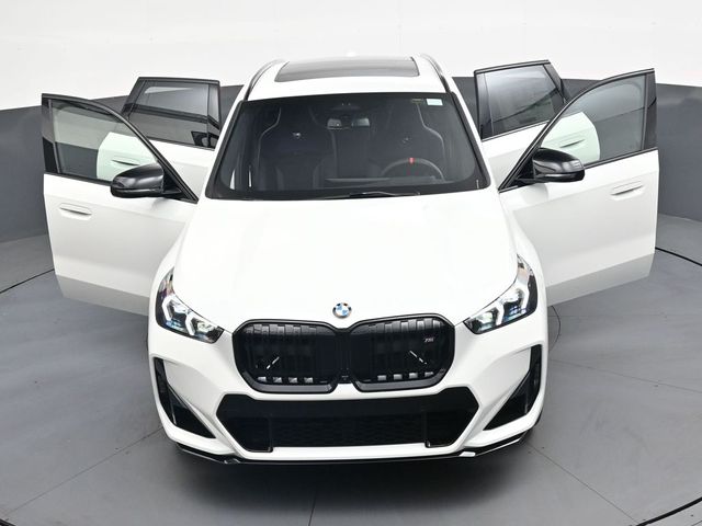 New 2026 White BMW M35i image 40