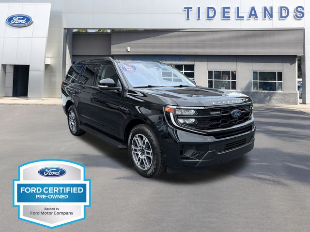 Black Metallic 2025 Ford Expedition Active 4WD SUV / Crossover Four-Wheel Drive Automatic