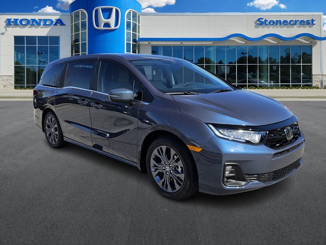 2026 Honda Odyssey Touring's photo