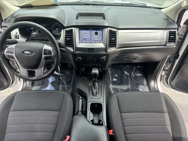 Used 2019 Silver Ford XLT image 9
