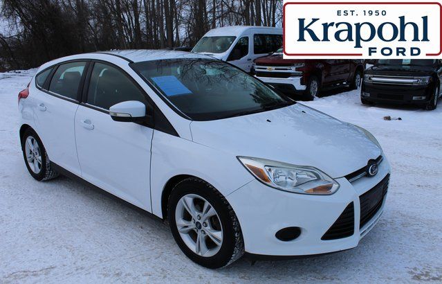 2014 Ford Focus SE Hatchback