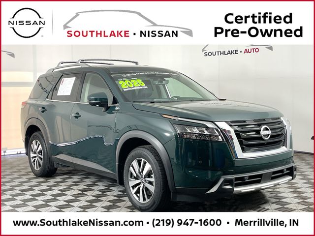Black (Obsidian Green Pearl) 2025 Nissan Pathfinder SL 4WD SUV / Crossover All-Wheel Drive 9-Speed Automatic