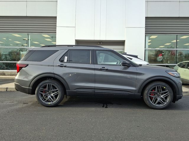 2026 Ford Explorer ST AWD