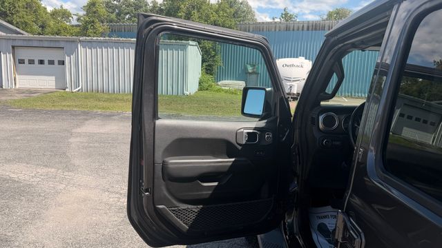 Used 2020 Jeep Wrangler SUV