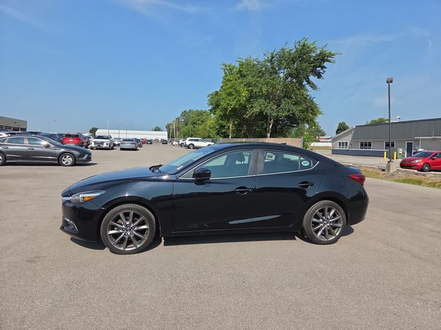 Jet Black Mica 2018 Mazda MAZDA3 Sedan Front-Wheel Drive 6-Speed Manual