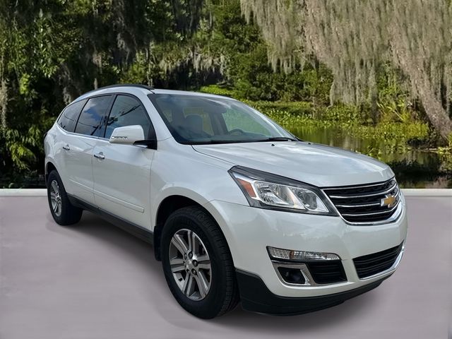 White (Iridescent Pearl Tricoat) 2016 Chevrolet Traverse 2LT FWD SUV / Crossover Front-Wheel Drive 6-Speed Automatic