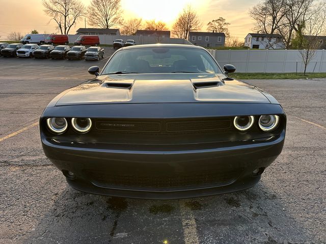 Used 2018 Dodge Challenger SXT with VIN 2C3CDZAG0JH339165 for sale in Kansas City