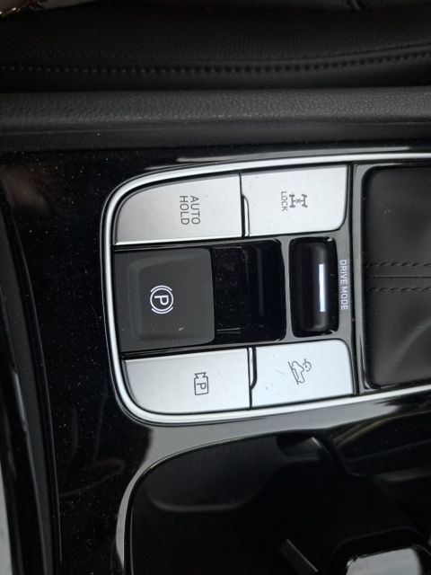 Used 2025 Blue Hyundai SEL image 22