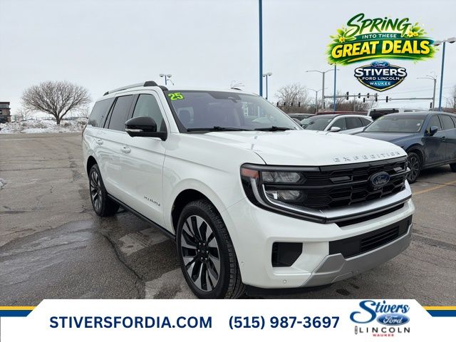 2025 Ford Expedition Platinum 4WD