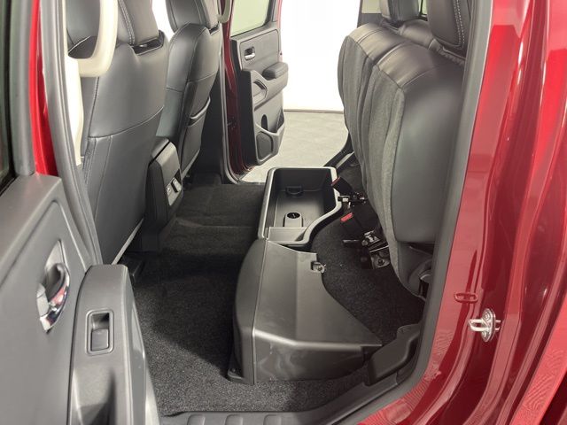 2025 Cardinal Red Metallic Tricoat Nissan Frontier SL RWD Truck