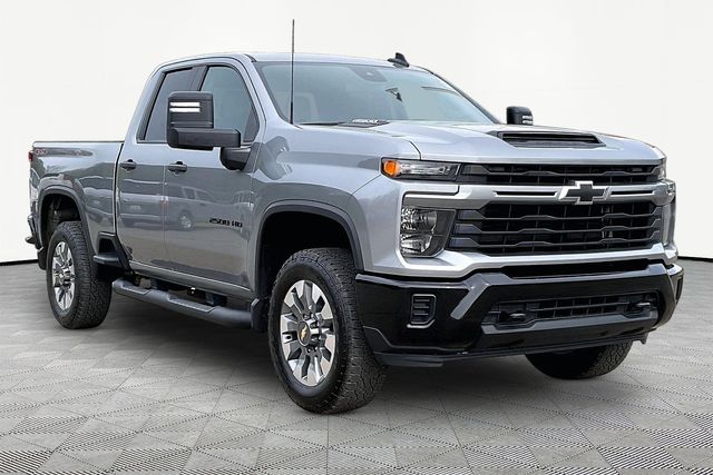 2024 Chevrolet Silverado 2500HD Custom Double Cab 4WD
