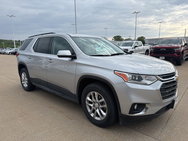 Silver Ice Metallic 2019 Chevrolet Traverse LT Cloth AWD SUV / Crossover Four-Wheel Drive 9-Speed Automatic