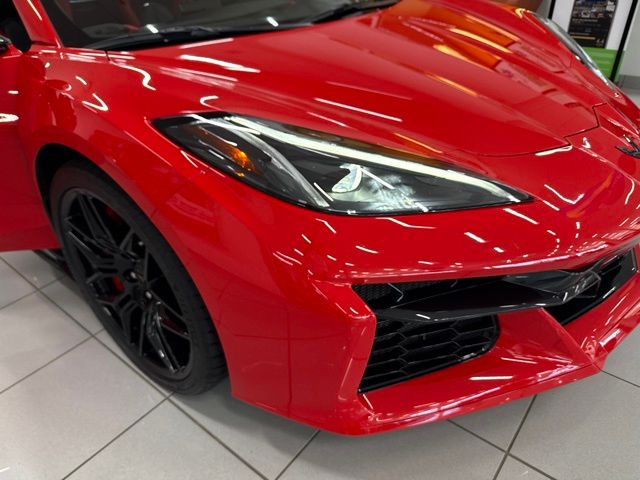 Used 2024 Red Chevrolet Z06 image 27