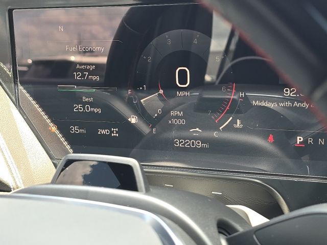 2025 GMC Yukon XL AT4 Ultimate:C02706