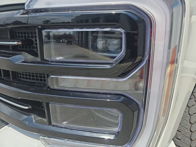 New 2026 Star White Metallic Tri-Coat Ford F-250® Platinum® image 33
