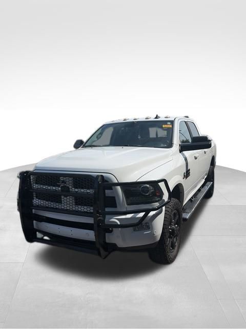 Bright White Clearcoat 2016 RAM 2500 Laramie Crew Cab 4WD Pickup Truck Four-Wheel Drive 6-Speed Automatic