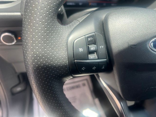 2024 Ford Escape ST-Line - Photo 17