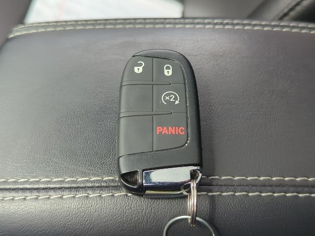 2022 Velvet Red Pearlcoat Jeep Compass High Altitude 4X4 SUV