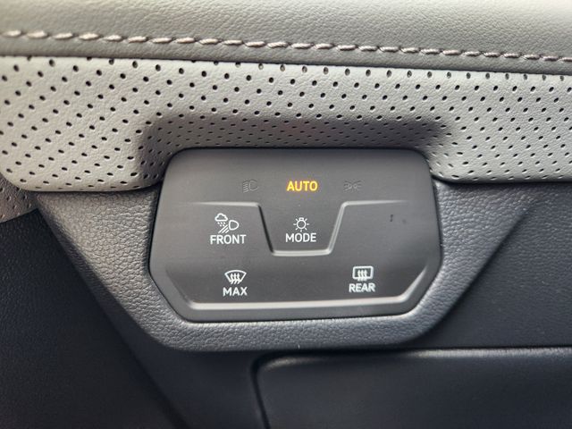 2024 Volkswagen Atlas 2.0T Peak Edition SE w/Technology Gray at Bayshore Chrysler Jeep Dodge Ram