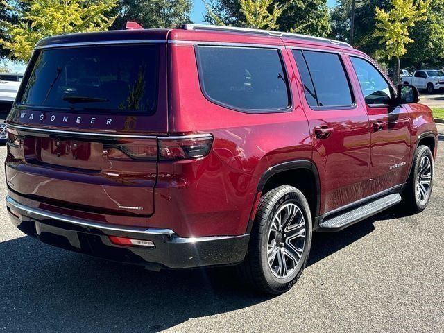 2022 Jeep Wagoneer Series III 8