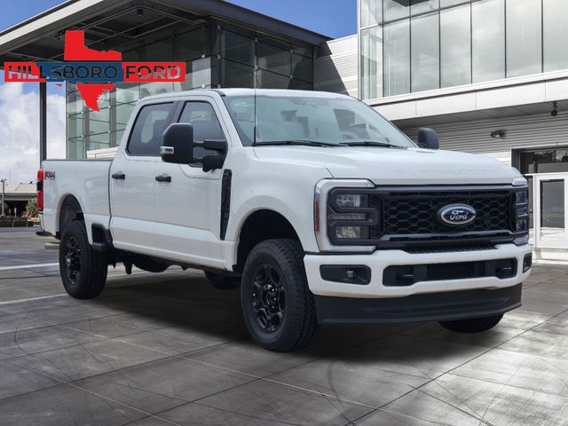 2024 Oxford White Ford Super Duty F-250 SRW XL 4X4 Truck