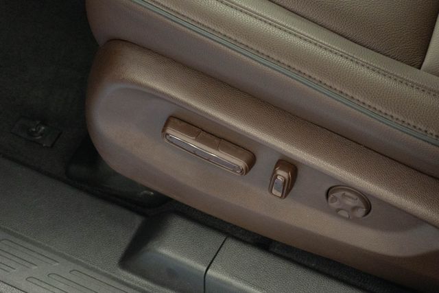 Used 2025 Honda Odyssey Van