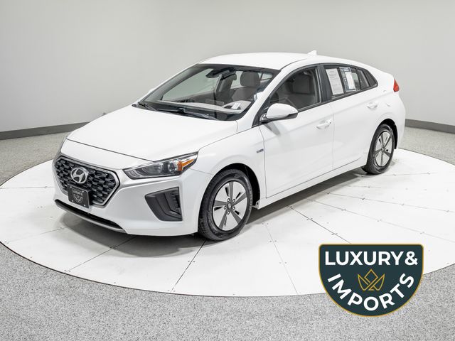 Ceramic White 2020 Hyundai Ioniq Hybrid Hatchback Front-Wheel Drive 6-Speed Dual Clutch