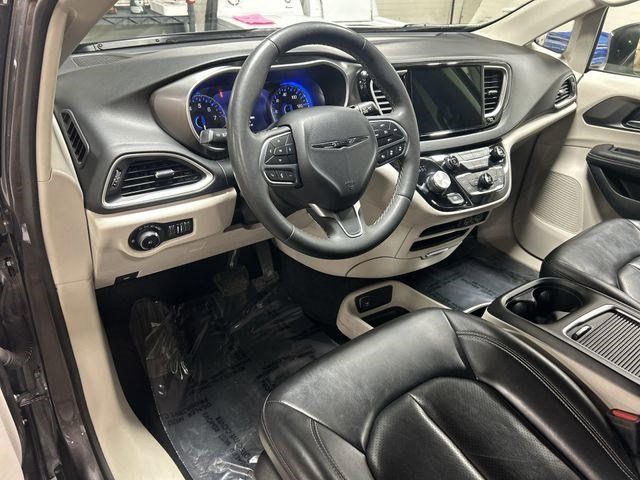 2023 Chrysler Pacifica Touring L Gray at Martin Chrysler Dodge Jeep Ram