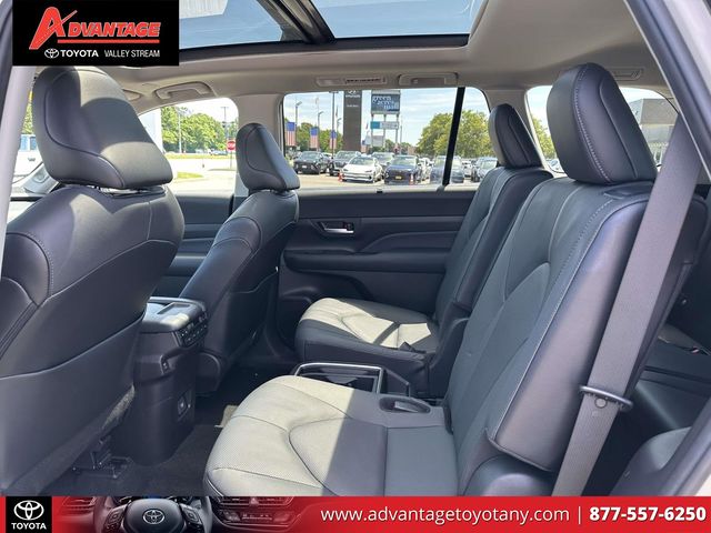 Used 2024 Toyota Grand Highlander SUV