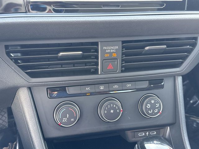 2023 Volkswagen Jetta - $17,998
