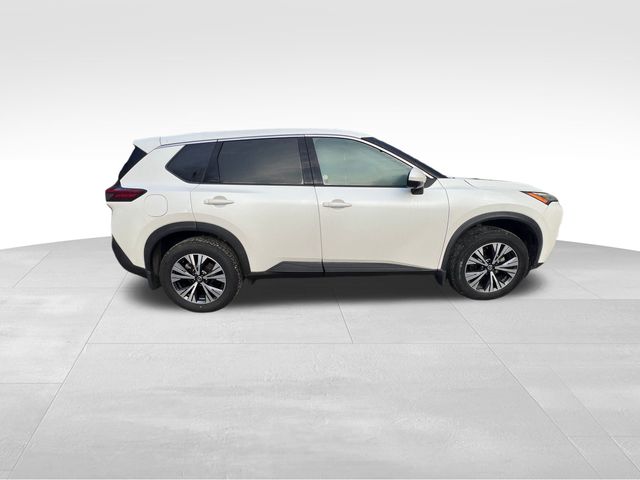 2021 Nissan Rogue SV 10