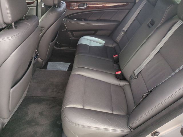 Used 2015 Hyundai Equus Signature 4D Sedan