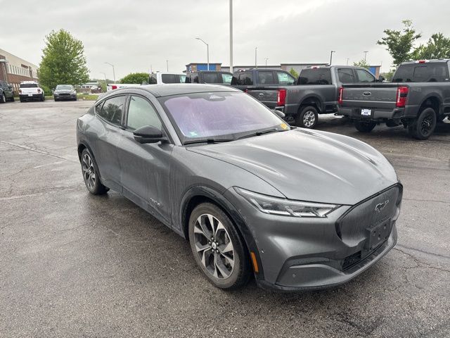 2021 Ford Mustang Mach-E Premium photo