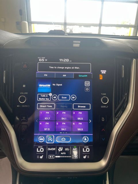 2020 Subaru Outback Touring photo