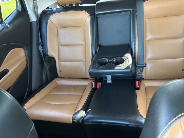 2021 GMC Terrain SLT photo